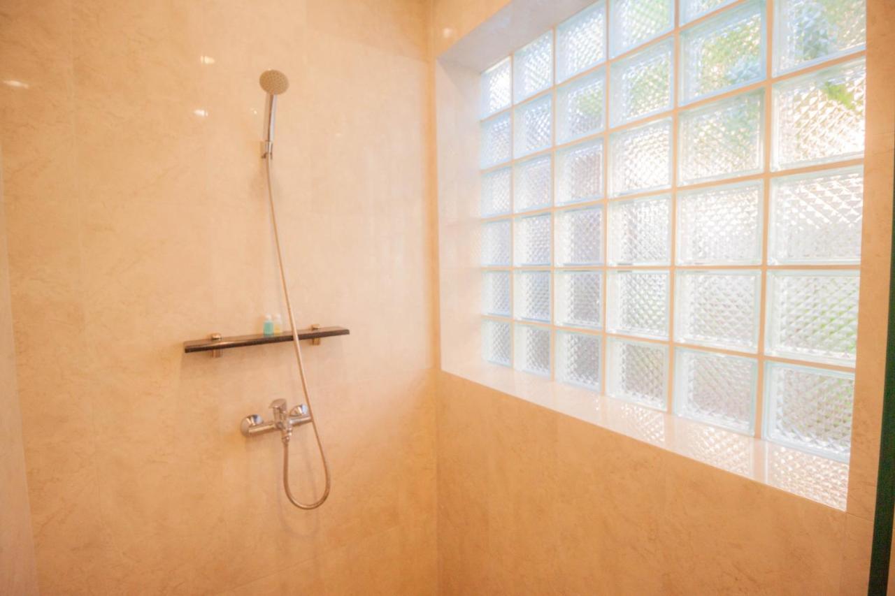 Luxury Pool Villa 4 Bedroom 900M Beach 1.5 Km Downtown Pattaya Exterior photo