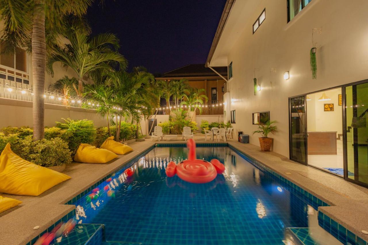 Luxury Pool Villa 4 Bedroom 900M Beach 1.5 Km Downtown Pattaya Exterior photo