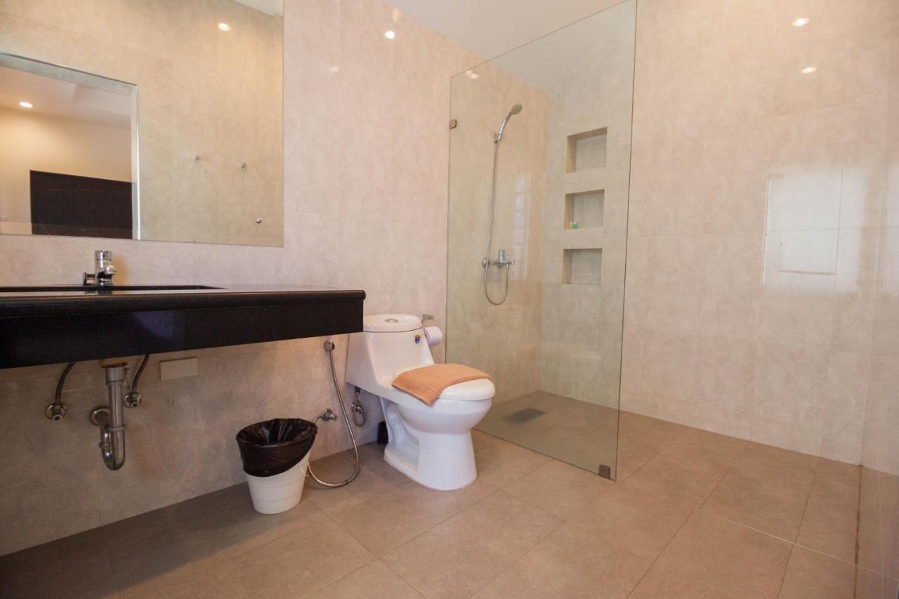 Luxury Pool Villa 4 Bedroom 900M Beach 1.5 Km Downtown Pattaya Exterior photo