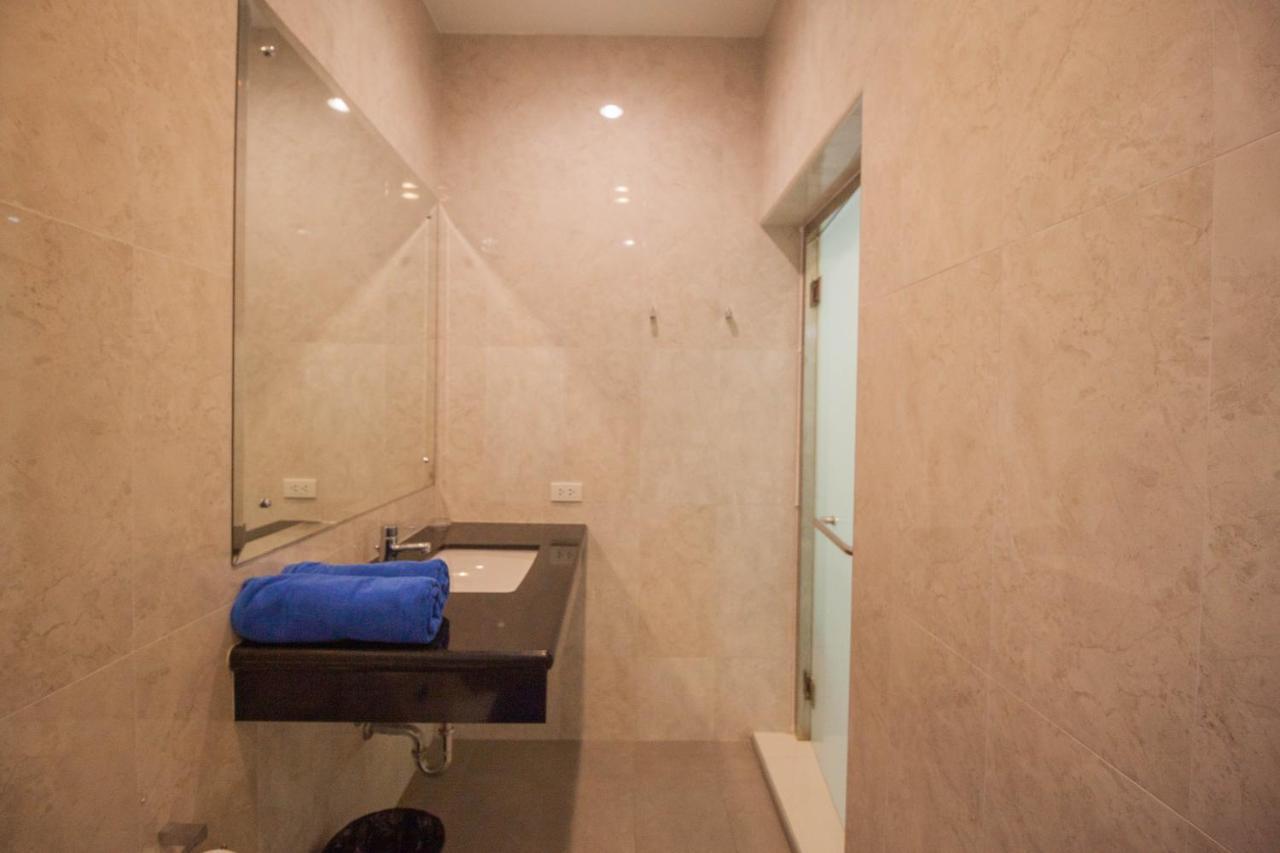 Luxury Pool Villa 4 Bedroom 900M Beach 1.5 Km Downtown Pattaya Exterior photo