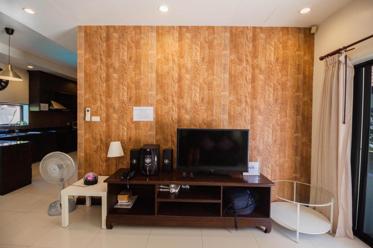 Luxury Pool Villa 4 Bedroom 900M Beach 1.5 Km Downtown Pattaya Exterior photo